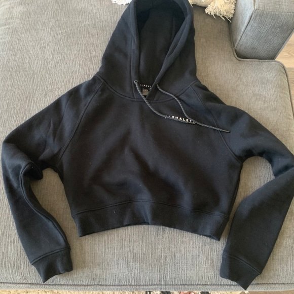 Alphalete Tops - Alphalete Cropped Hoodie